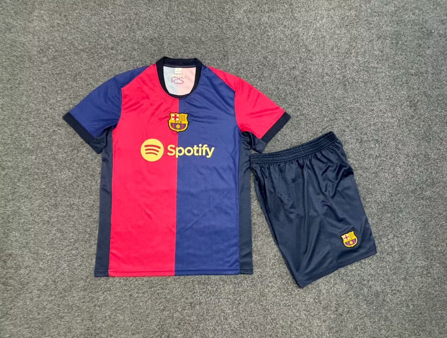 24-25 barcelona home